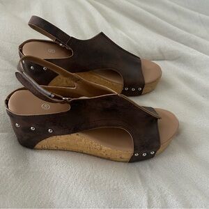 Brown wedge sandals-brand new-size 40-they run more like a 8.5/9 -super cute!